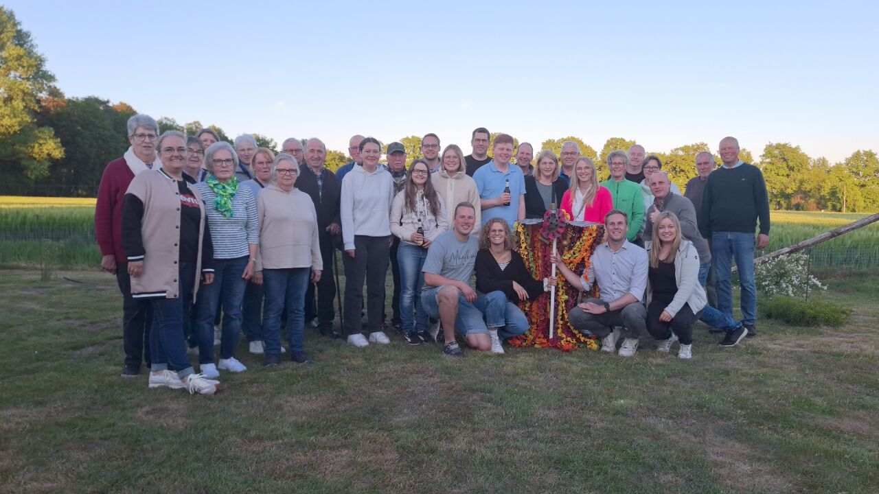 Vogel schmücken 2025