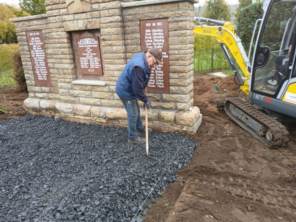 Restaurierung Kriegerdenkmal 2024