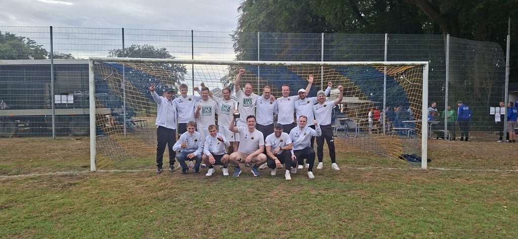 Wir holen den Elfmeter-Pokal